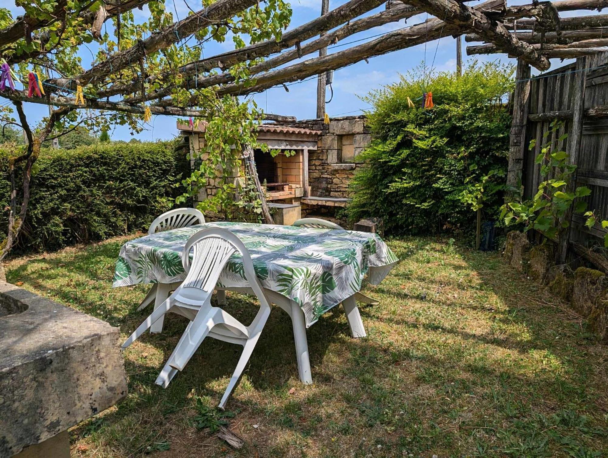 La Bougie Perlee 1 Villa Saint-Crepin-et-Carlucet Exterior photo
